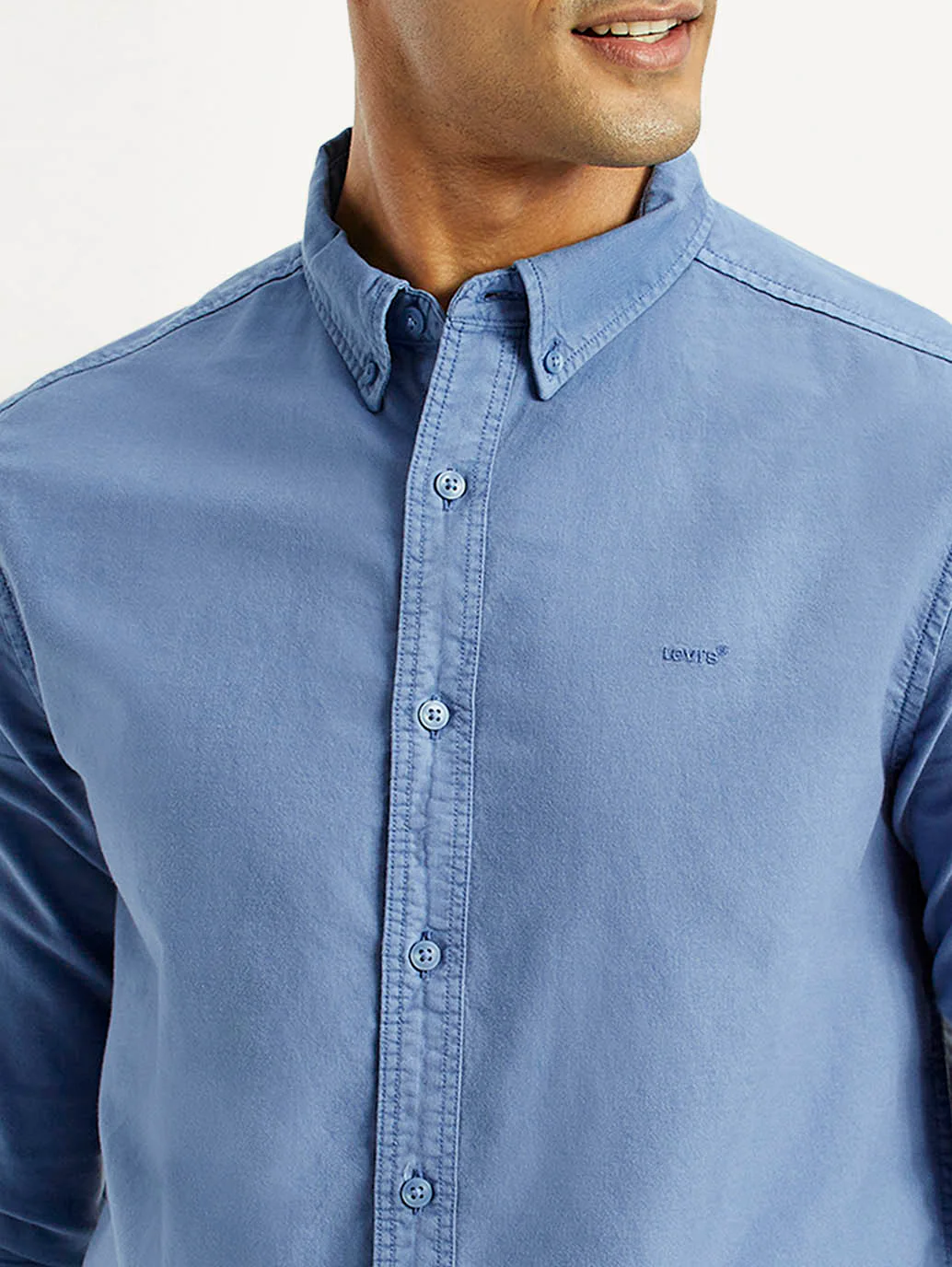 Men's Solid Overdyed Slim Fit Oxford Shirt - Image 3