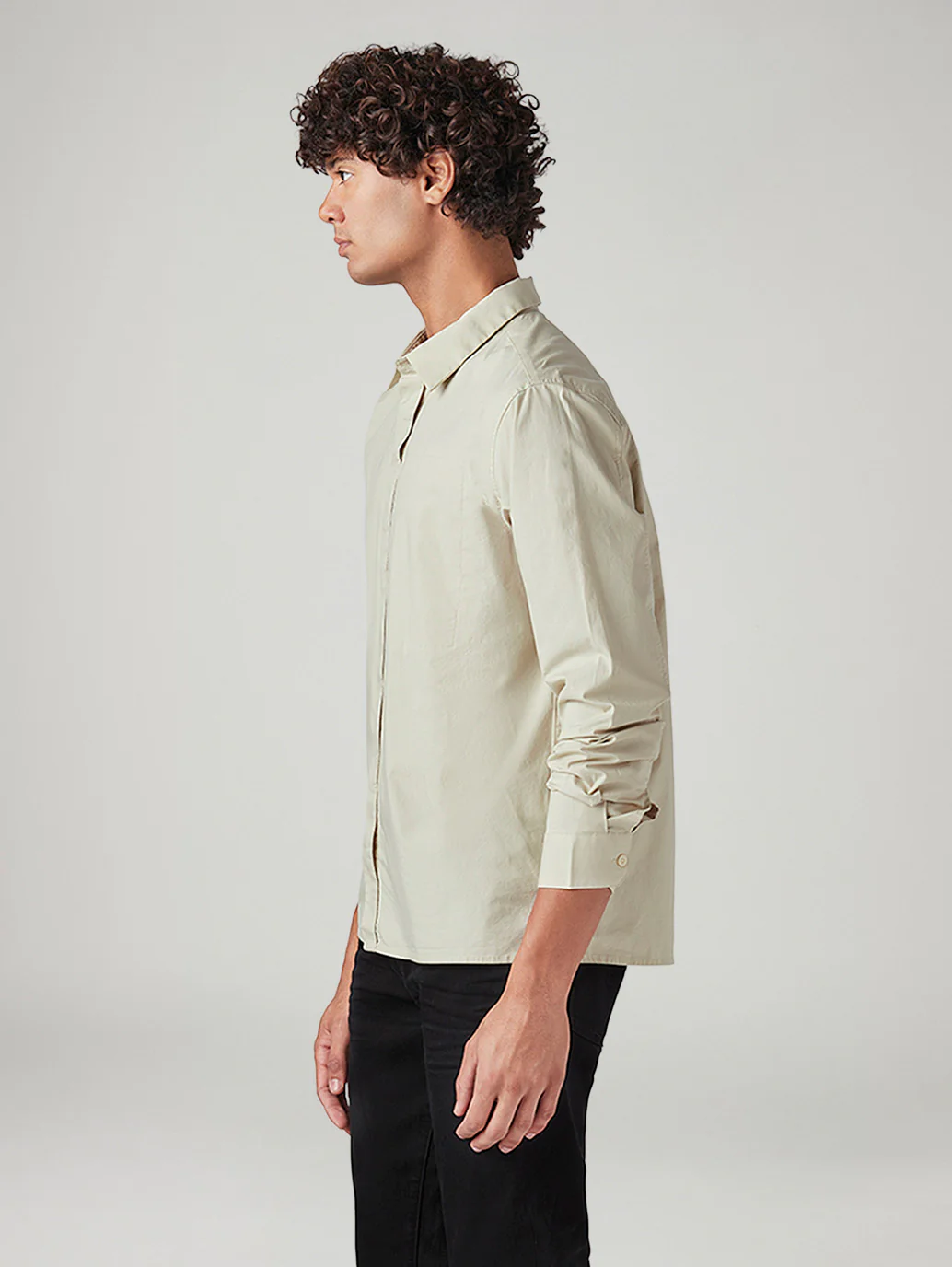 Men's Solid Slim Fit Shirt - Image 5