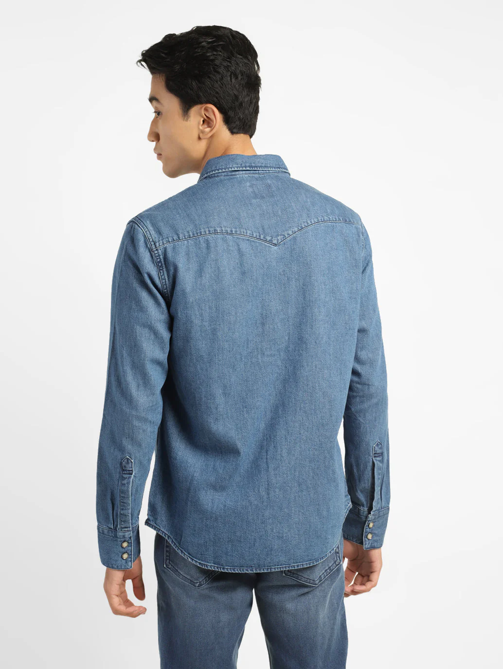 Men's Solid Slim Fit Shirt - Image 3