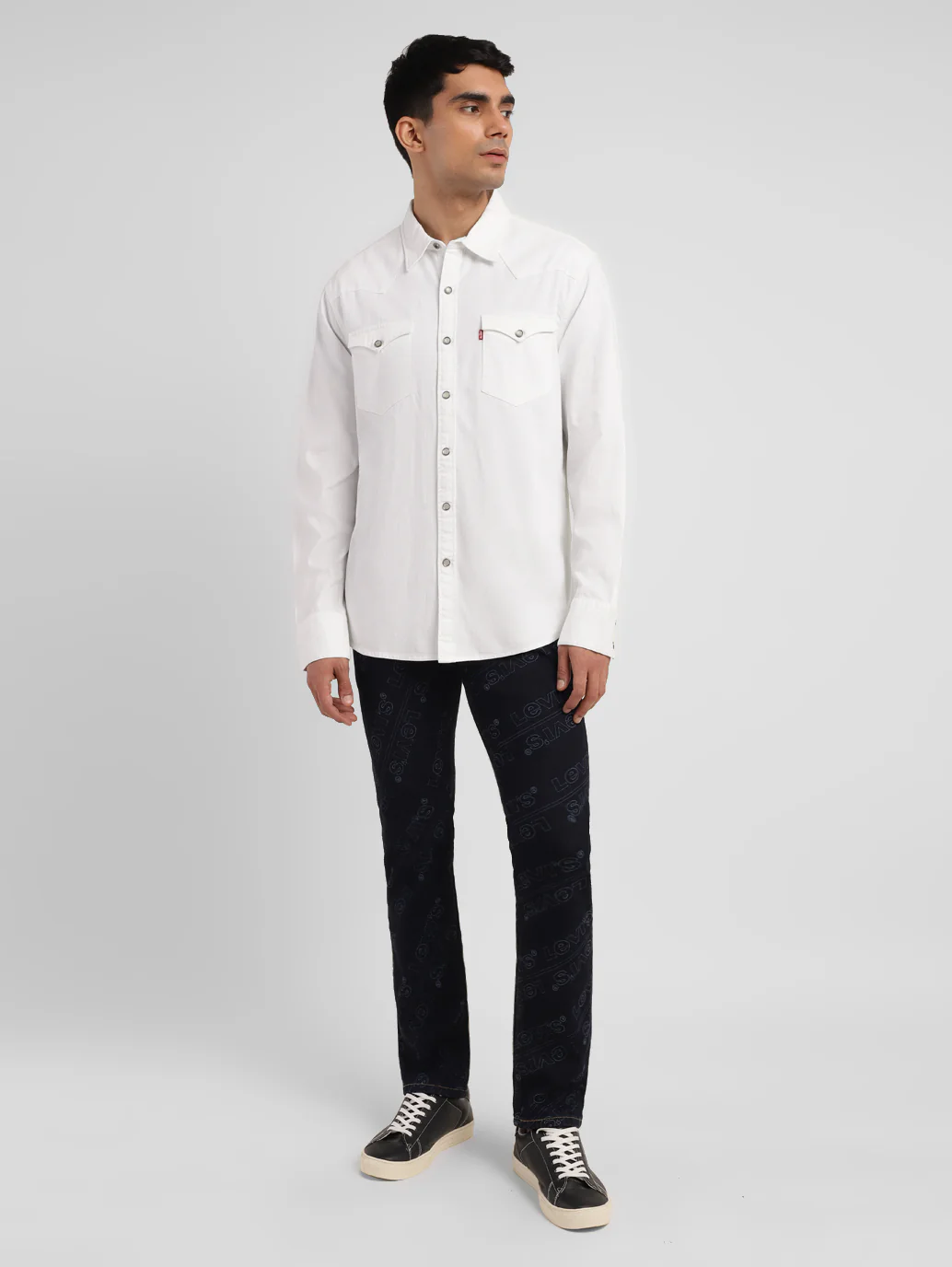 Men's Solid Slim Fit Shirt - Image 5