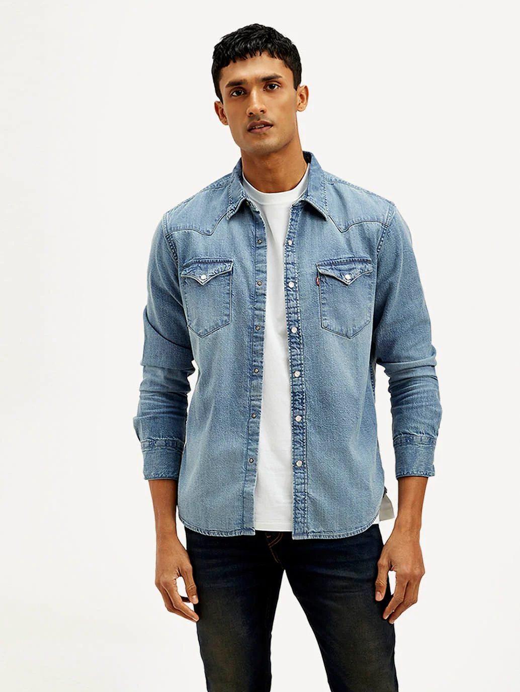 Men's Solid Slim Fit Shirt - Image 2