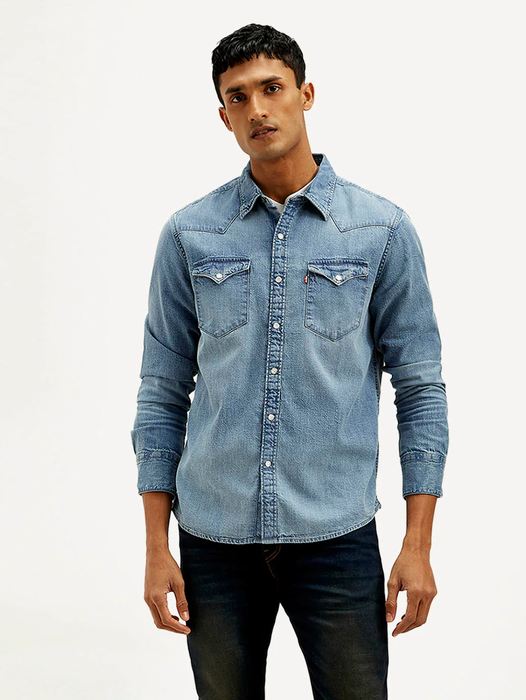 Men's Solid Slim Fit Shirt - Image 4