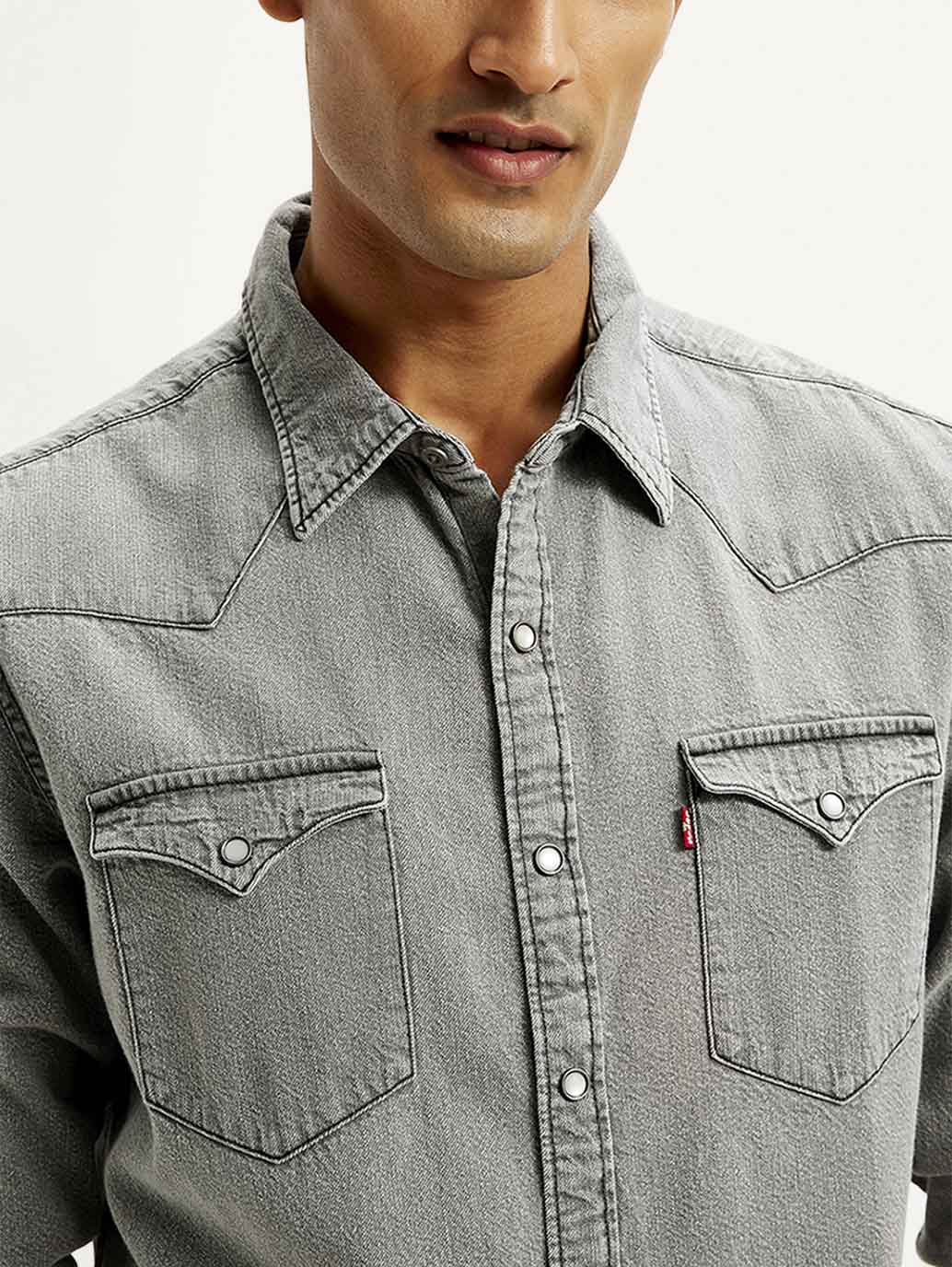 Men's Solid Slim Fit Shirt - Image 4