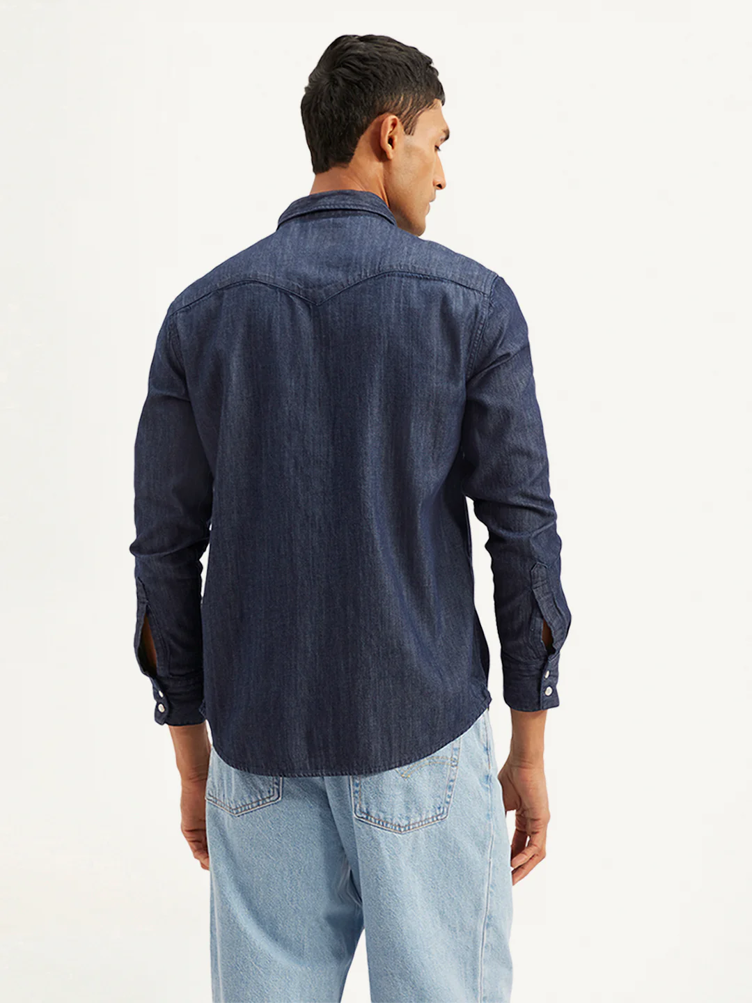 Men's Solid Slim Fit Shirt - Image 2