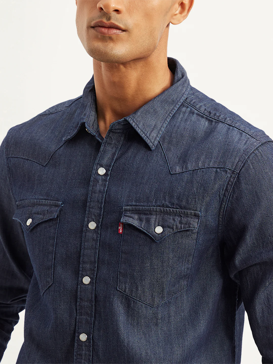 Men's Solid Slim Fit Shirt - Image 3
