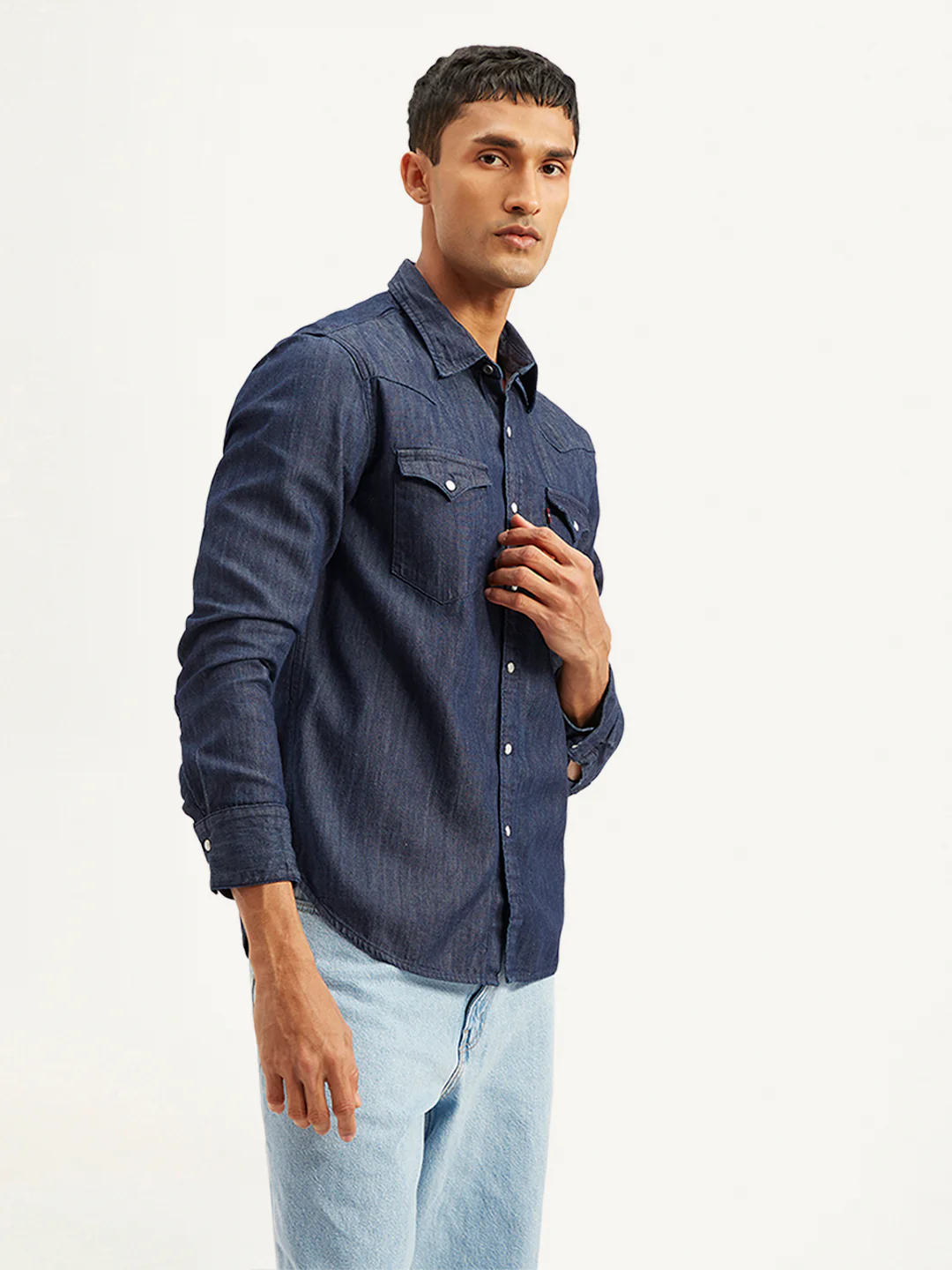 Men's Solid Slim Fit Shirt - Image 4