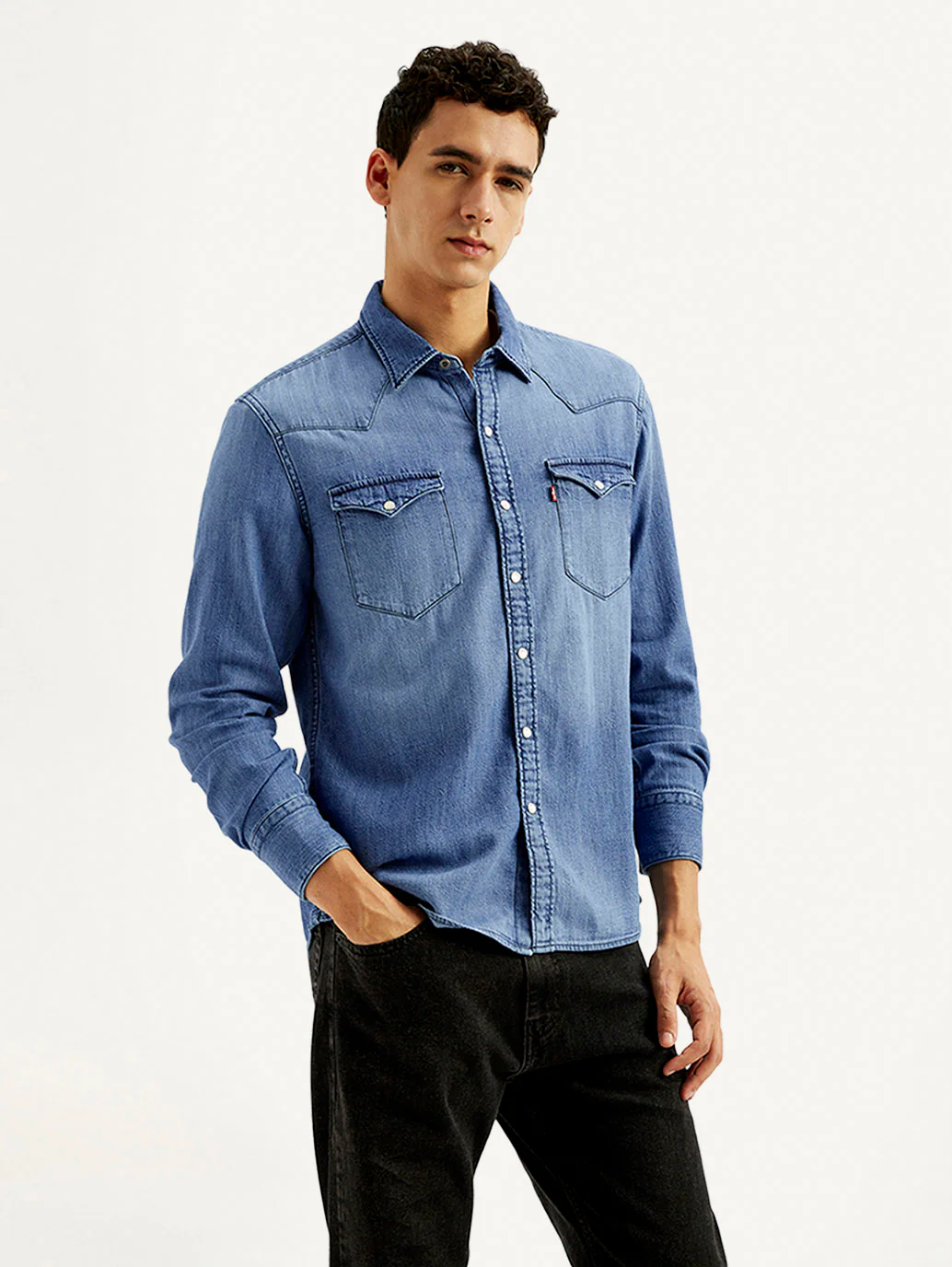 Men's Solid Slim Fit Denim Shirt - Image 4