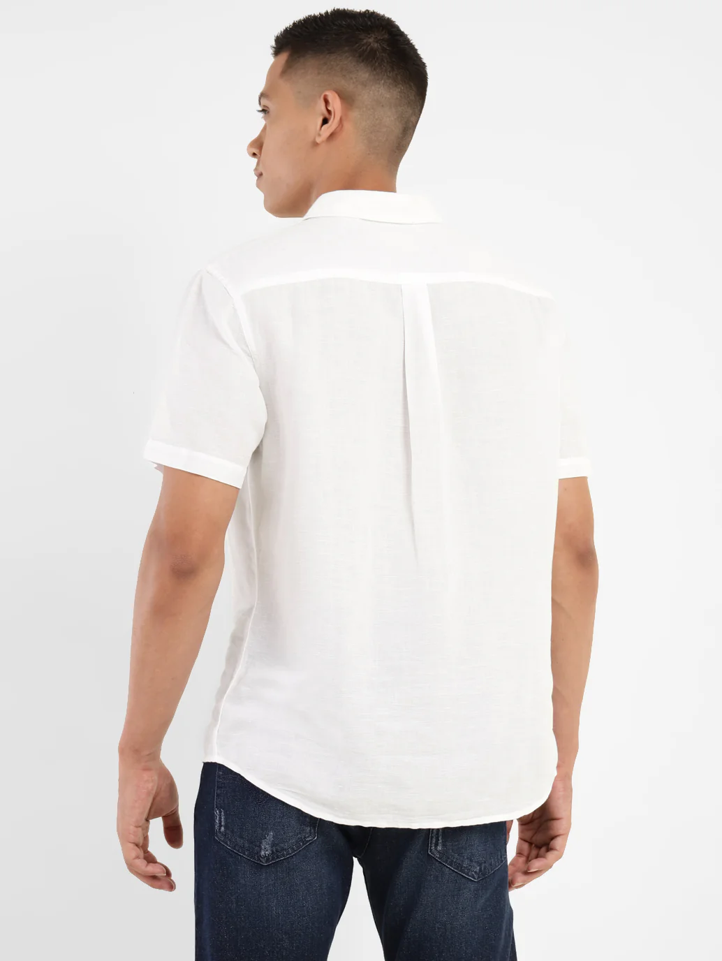 Men's Solid Slim Fit Linen Shirt - Image 3