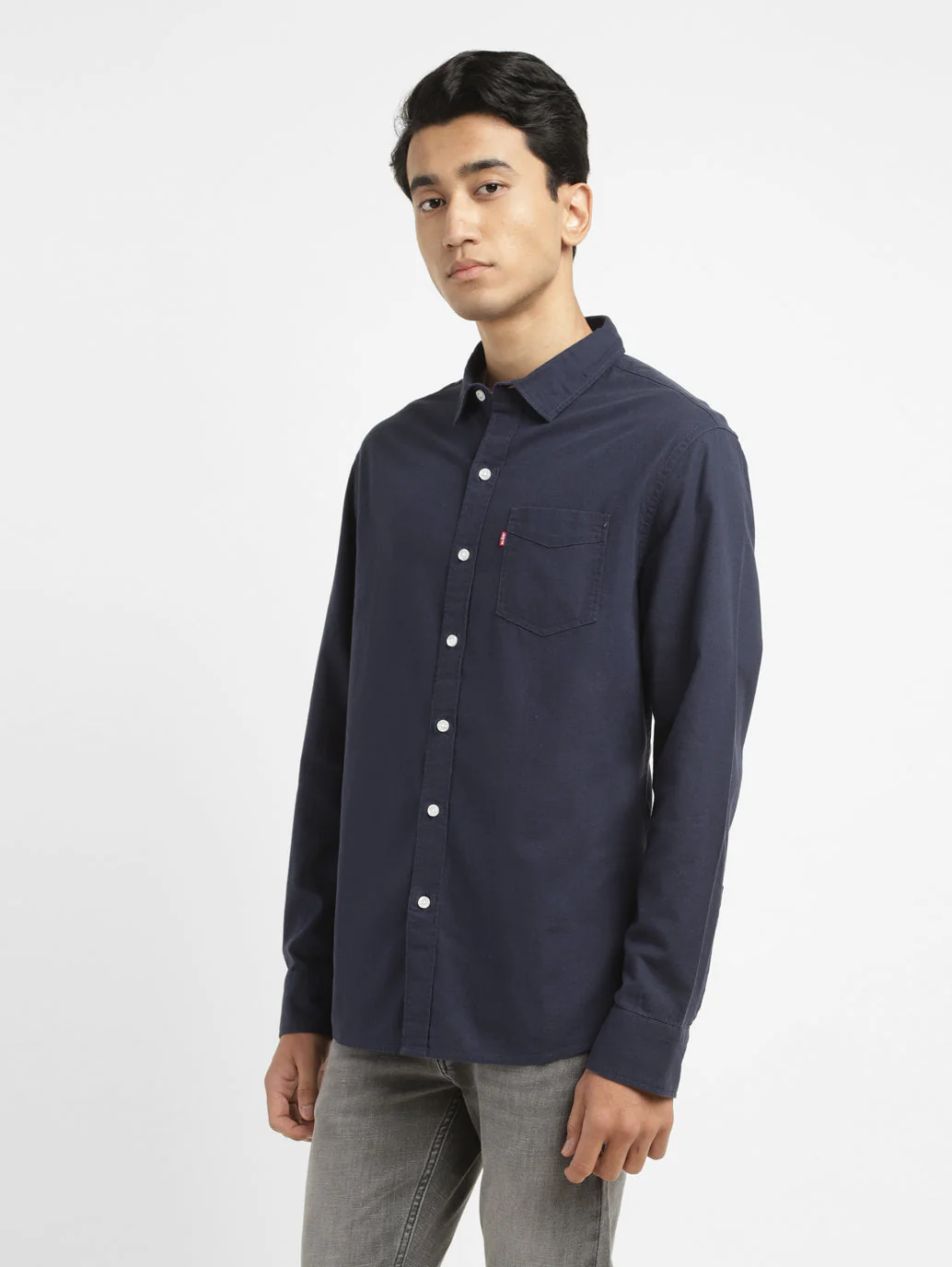 Men's Solid Slim Fit Shirt - Image 5