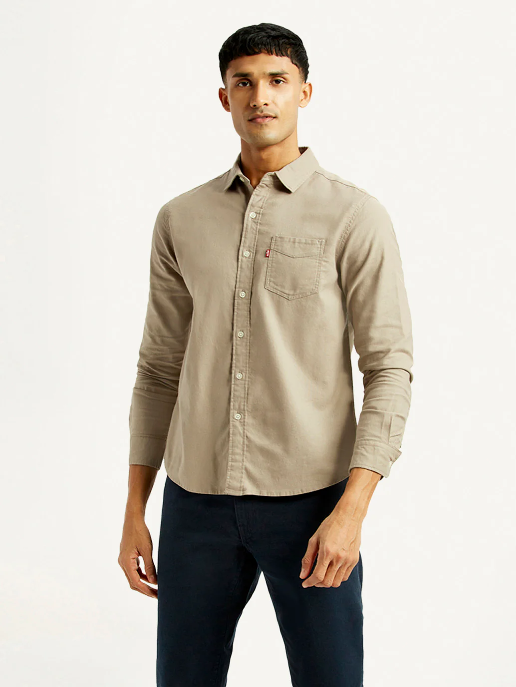 Men's Solid Slim Fit Oxford Shirt - Image 2