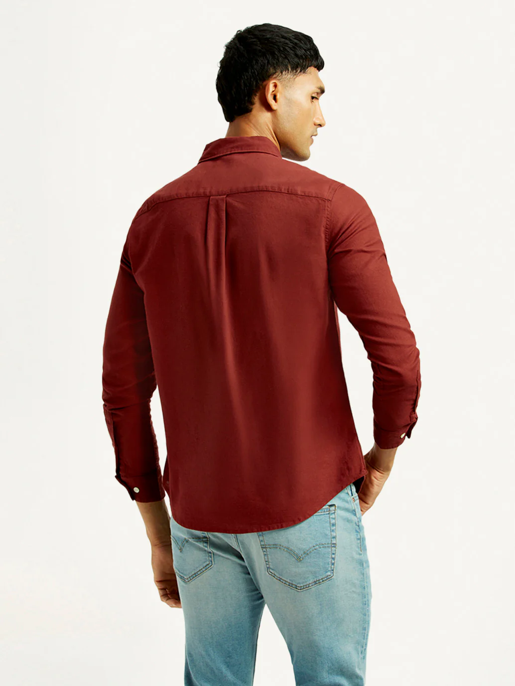 Men's Solid Slim Fit Oxford Shirt - Image 3