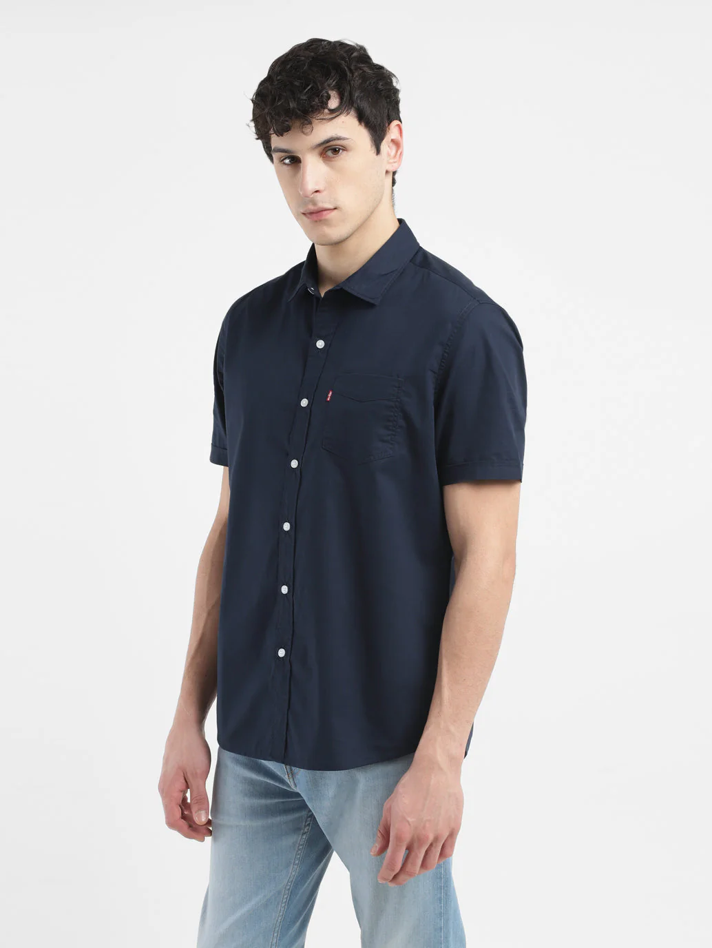 Men's Solid Slim Fit Shirt - Image 4