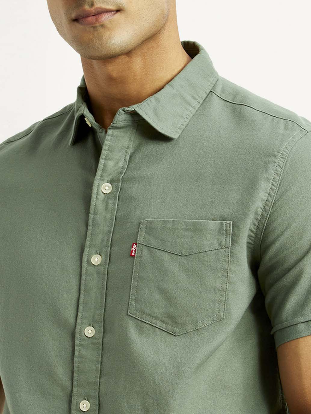 Men's Solid Slim Fit Oxford Shirt - Image 4