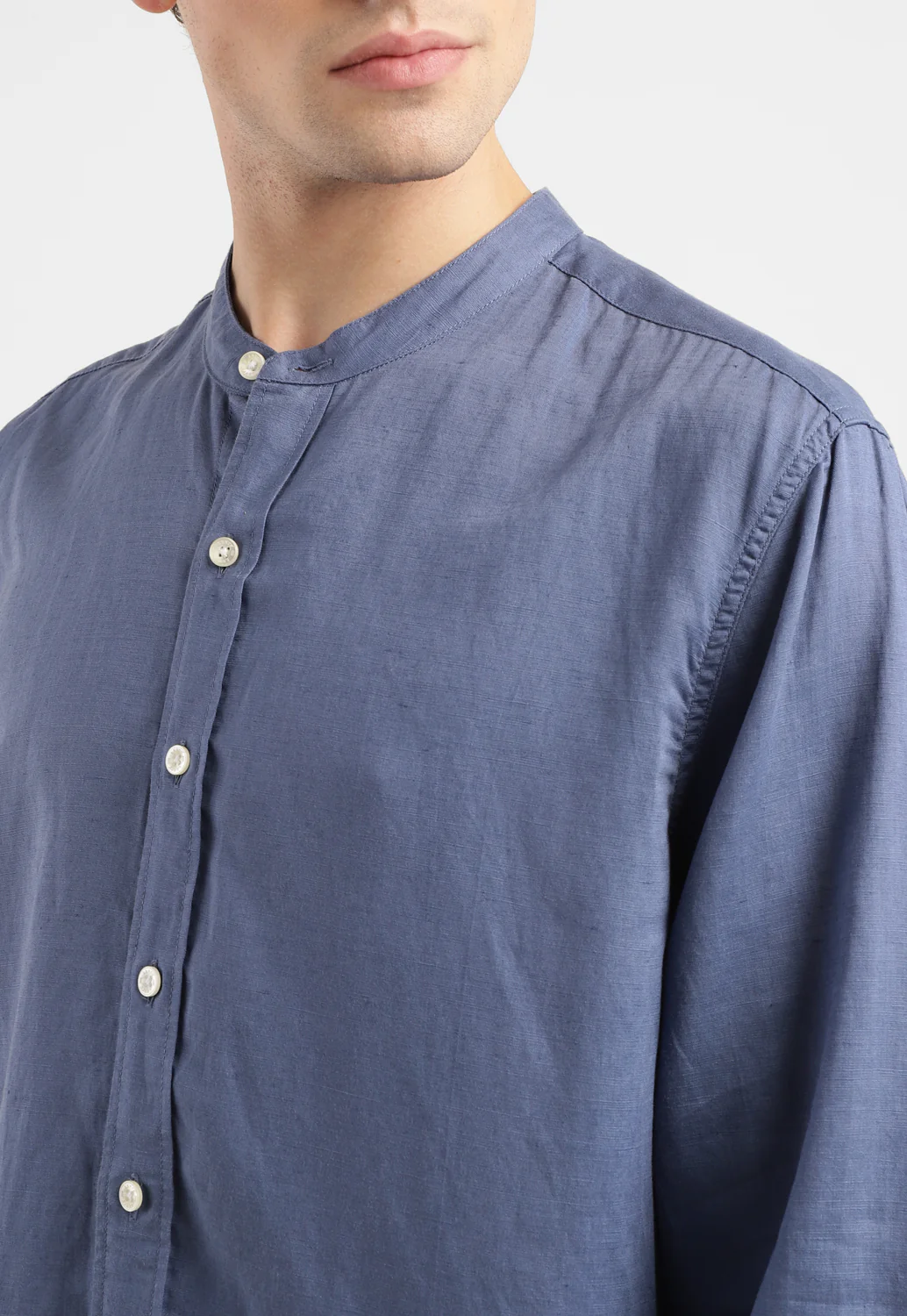 Men's Solid Slim Fit Linen Shirt - Image 7