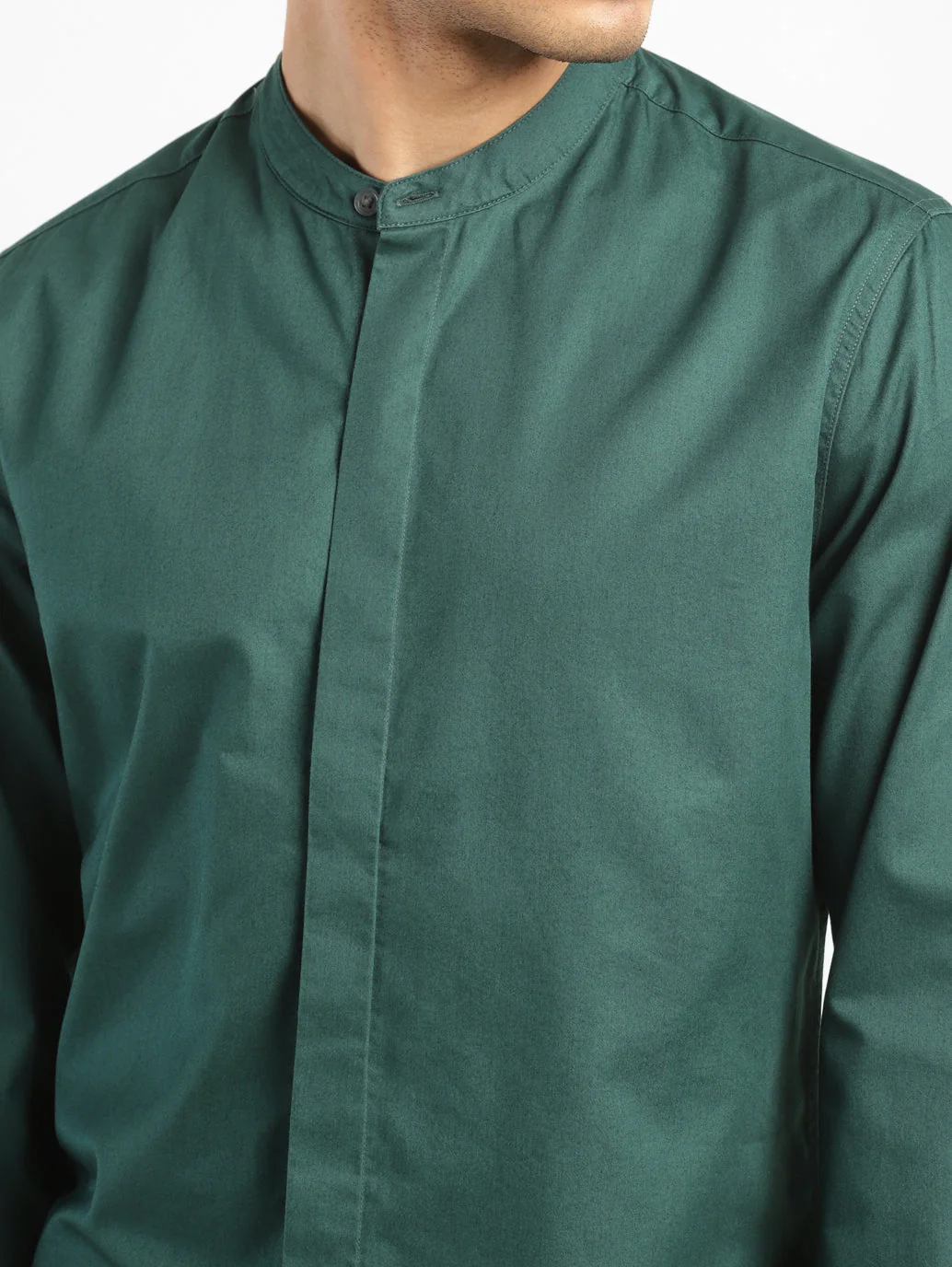 Men's Solid Slim Fit Shirt - Image 5