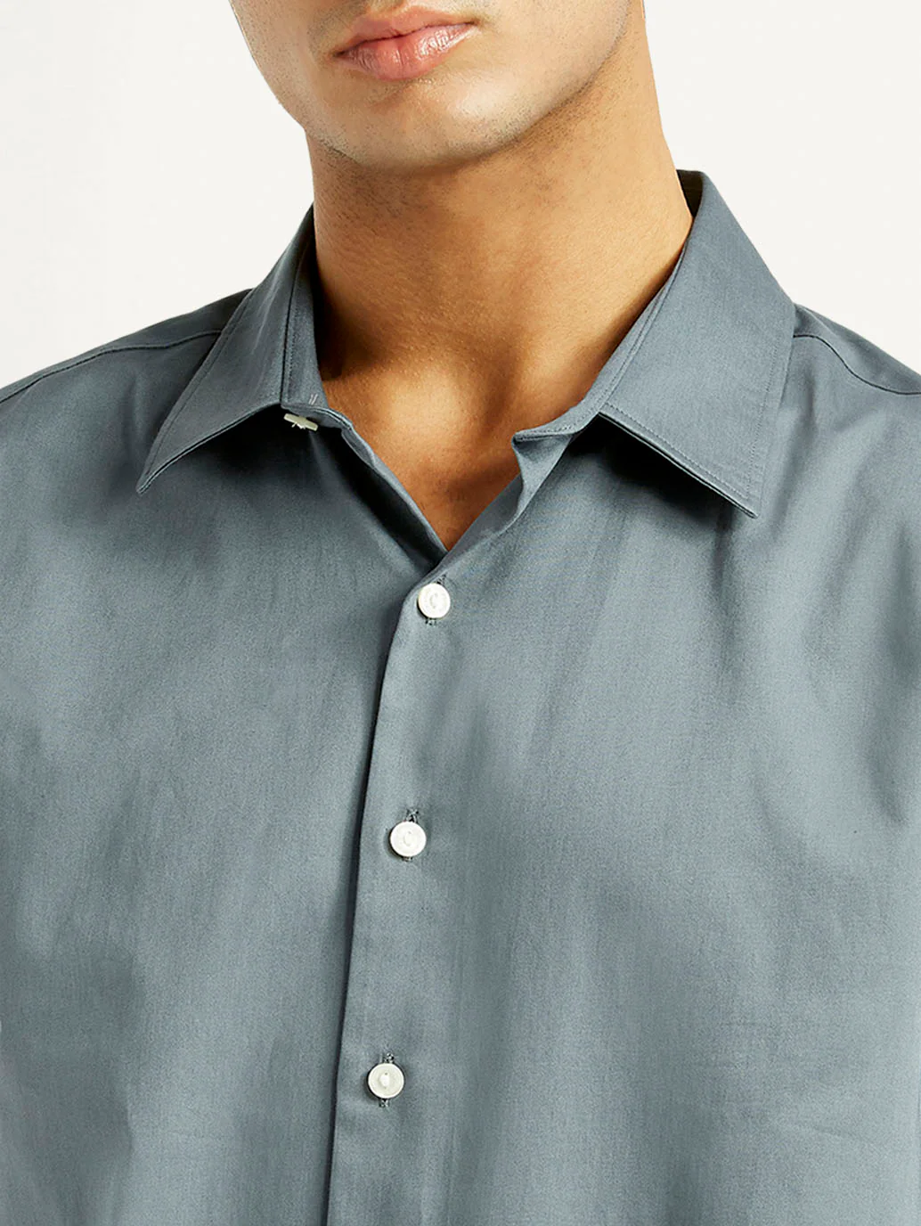 Men's Redloop Solid Slim Fit Shirt - Image 4
