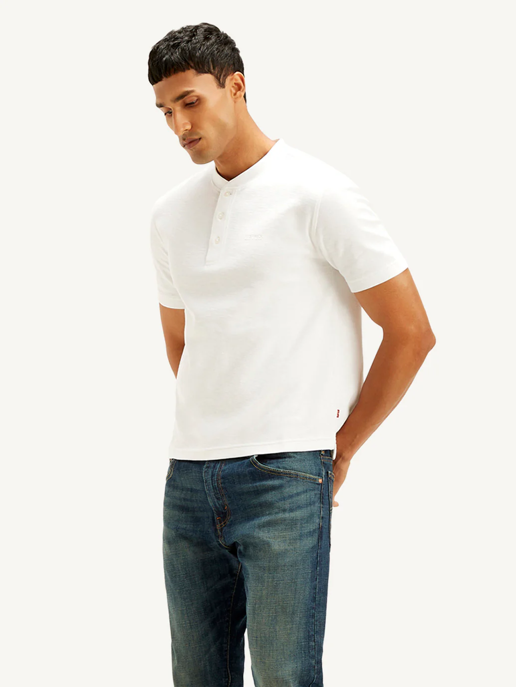 Men's Solid Slim Fit T-shirt - Image 5