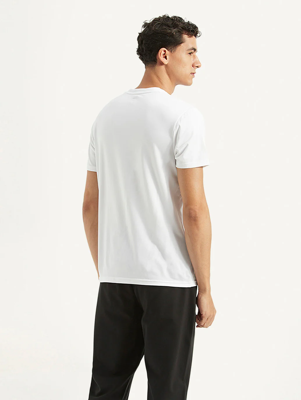 Men's Solid Slim Fit T-shirt - Image 3
