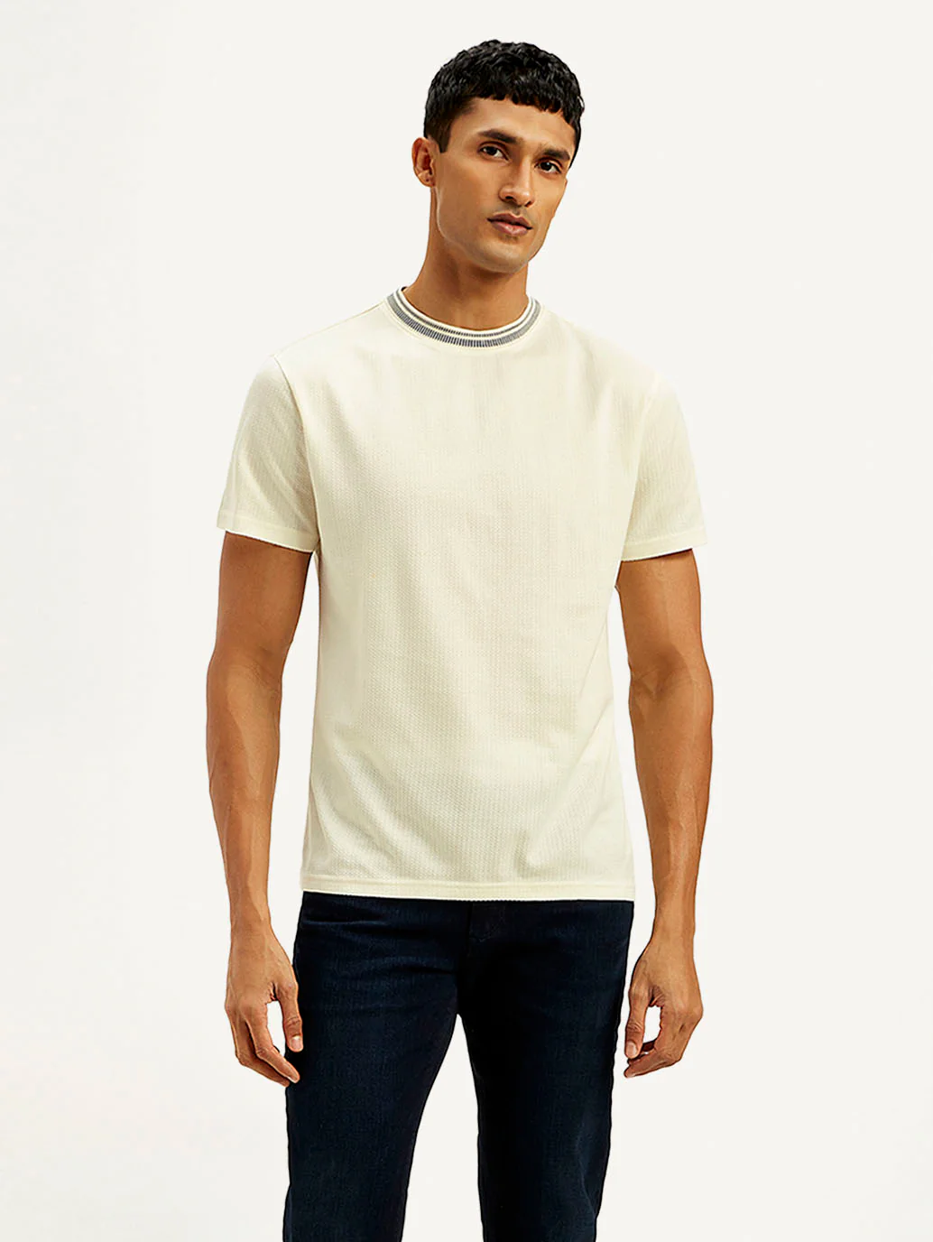 Men's Redloop Solid Slim Fit T-shirt - Image 2