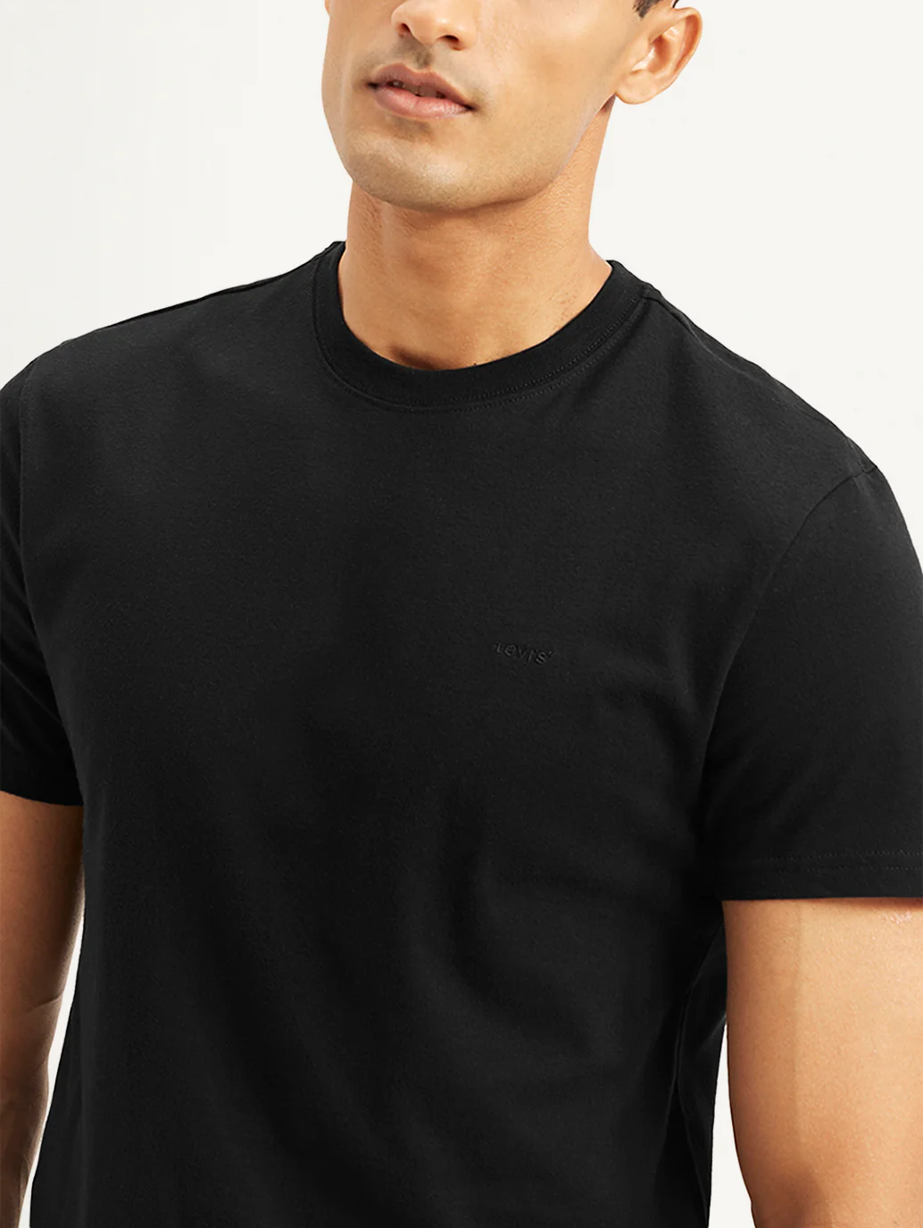 Men's Solid Slim Fit T-shirt - Image 4