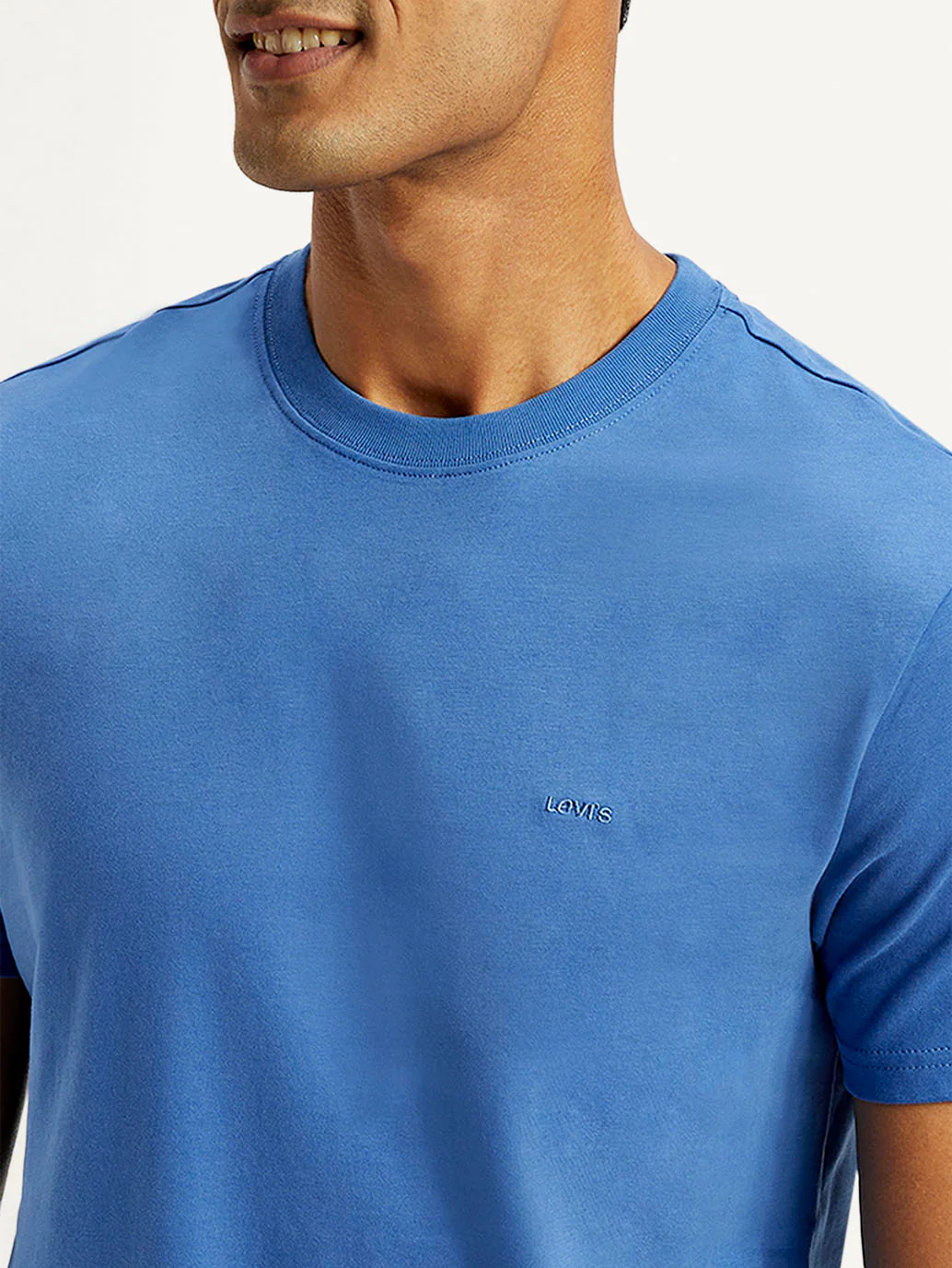 Men's Solid Slim Fit T-Shirt - Image 2