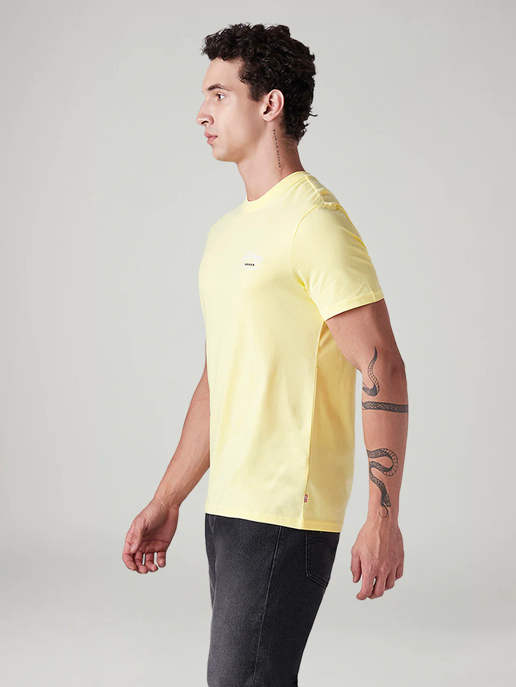 Men's Solid Slim Fit T-Shirt - Image 5