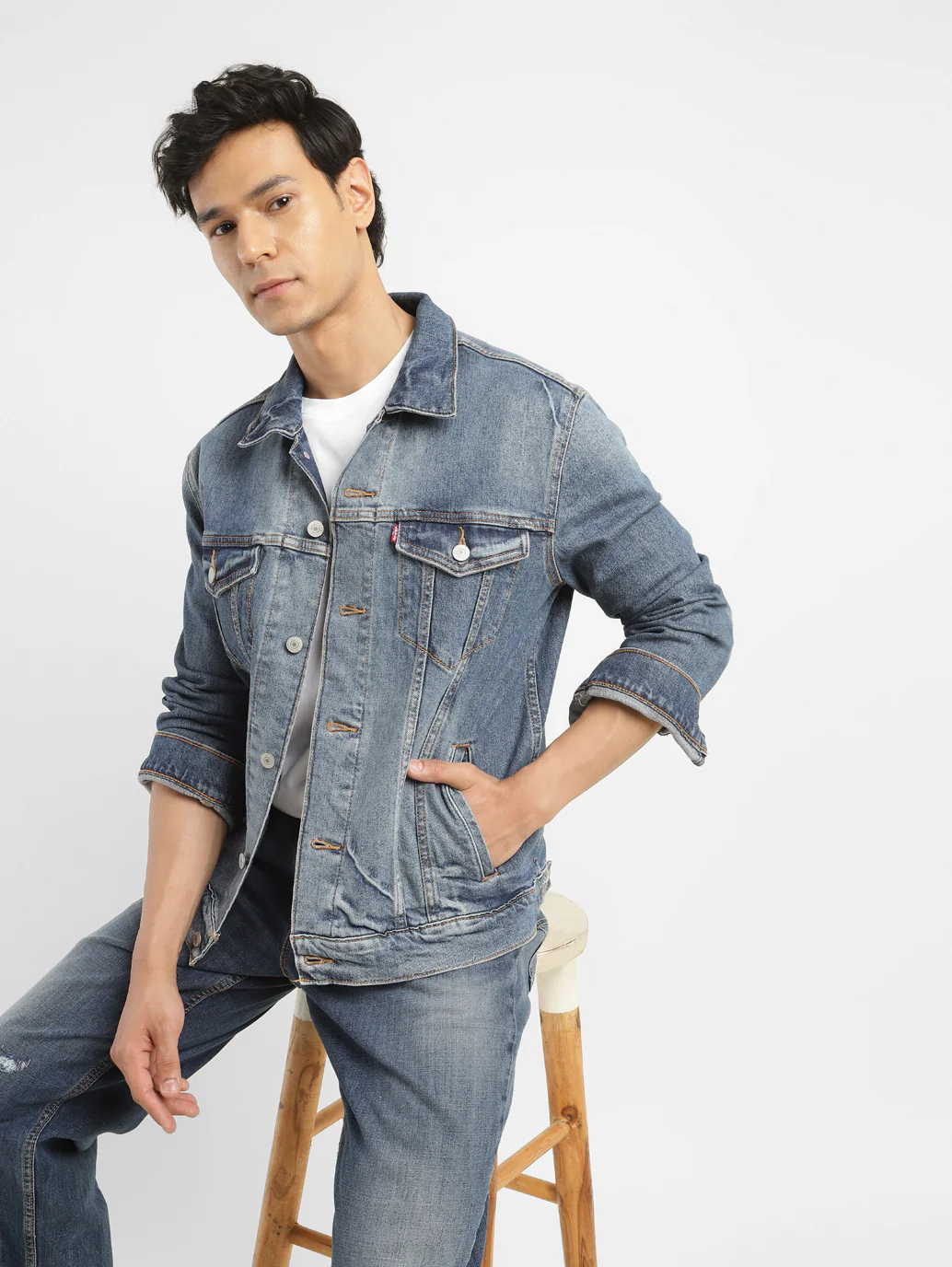 Men's Solid Slim Fit T-Shirt - Image 2