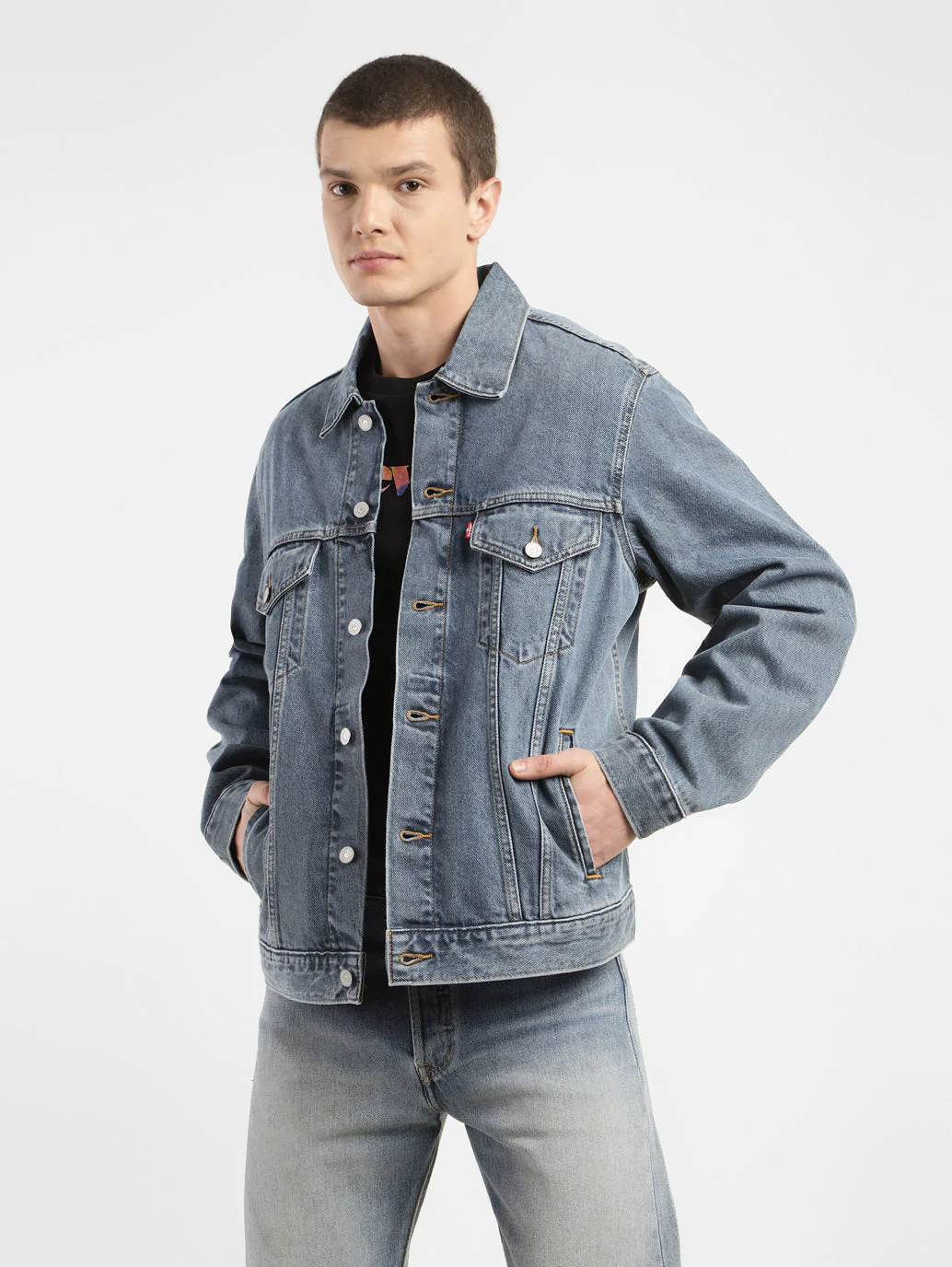 Men's Solid Spread Collar Denim Jacket - Image 2