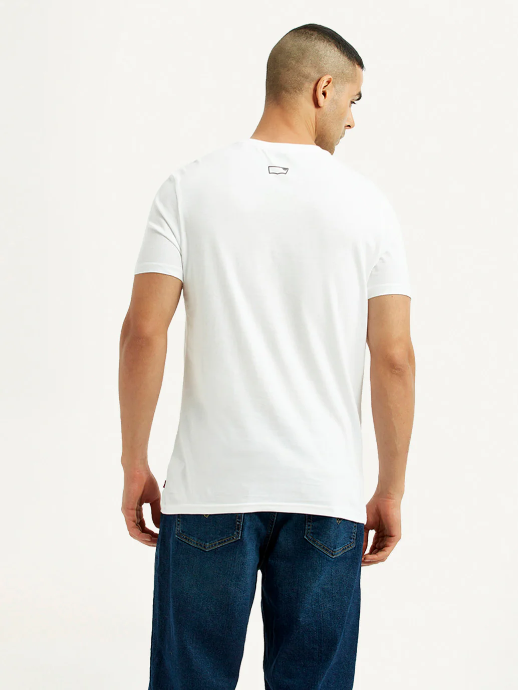 Men's Solid White Slim Fit T-Shirt - Image 2