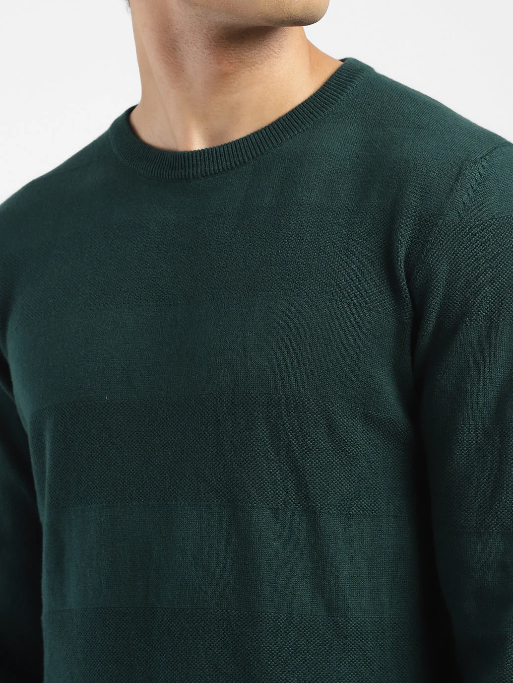 Men's Solid Crew Neck Sweater - Image 5