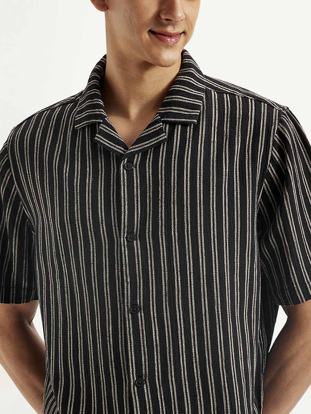 Men's Resort Collar Striped Loose Fit Shirt - Image 5