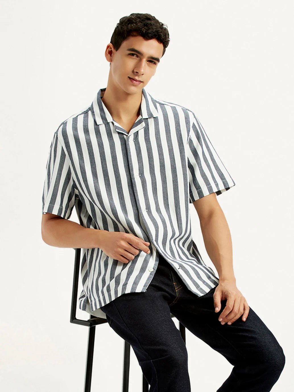 Men's Striped White Slim Fit Camp Shirt
