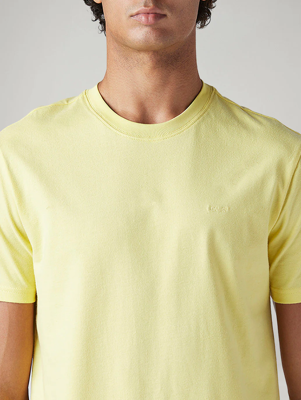 Men's Solid Yellow Round Neck T-Shirt - Image 4