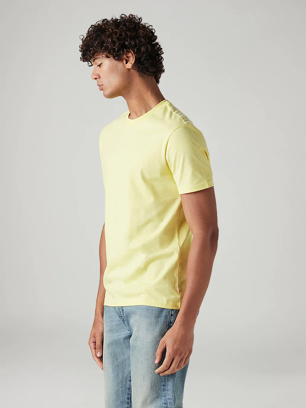 Men's Solid Yellow Round Neck T-Shirt - Image 5