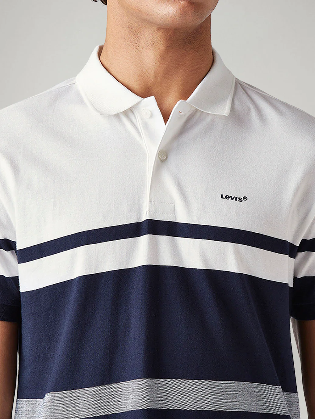 Men's Striped White Slim Fit Textured Polo T-shirt - Image 4