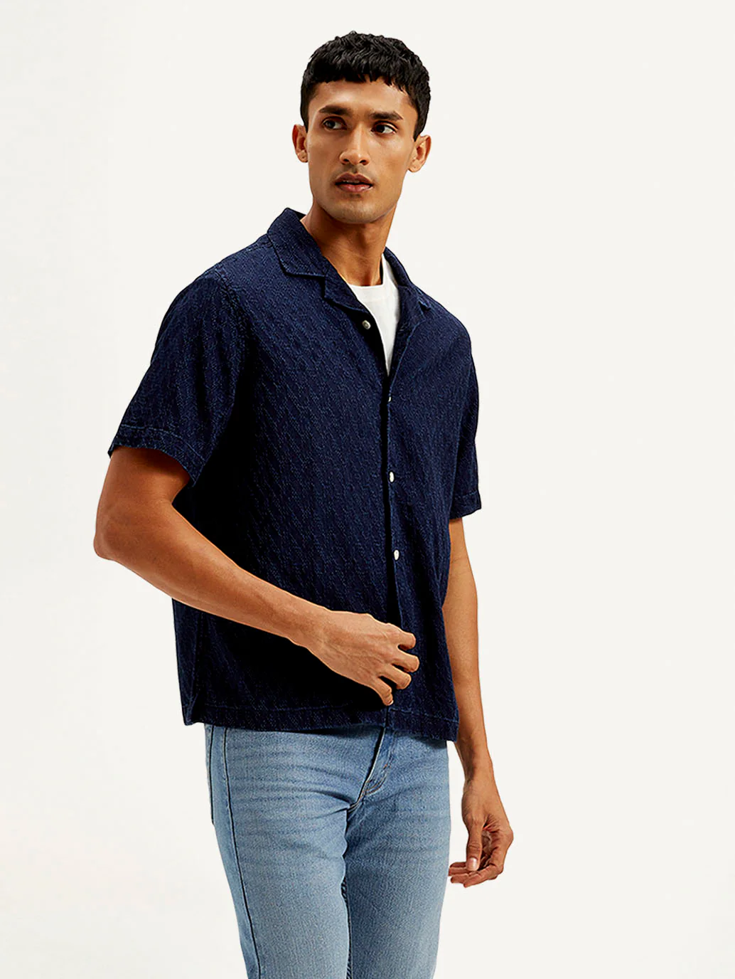 Men's Resort Collar Textured Loose Fit Shirt - Image 5