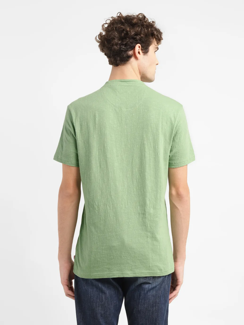 Men's Textured Slim Fit T-shirt - Image 3