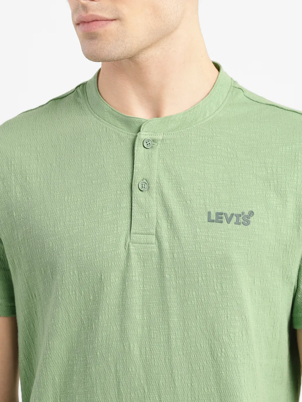 Men's Textured Slim Fit T-shirt - Image 5
