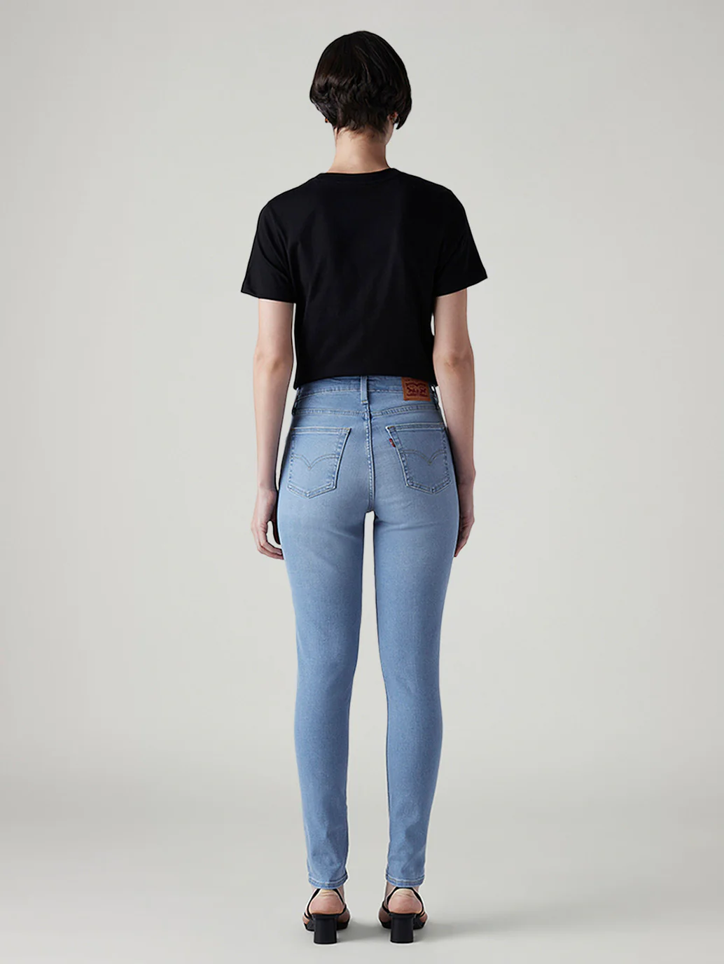 Women's 721 Light Blue Skinny Fit High Rise Jeans - Image 4