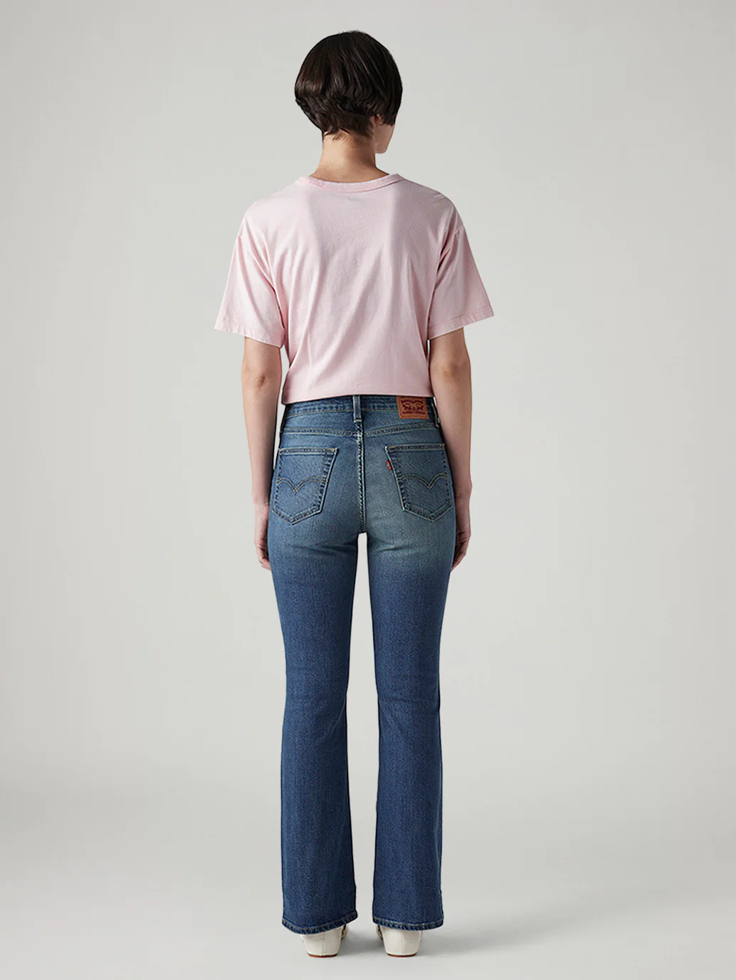 Women's 725 Med Indigo Bootcut Fit High Rise Jeans - Image 5