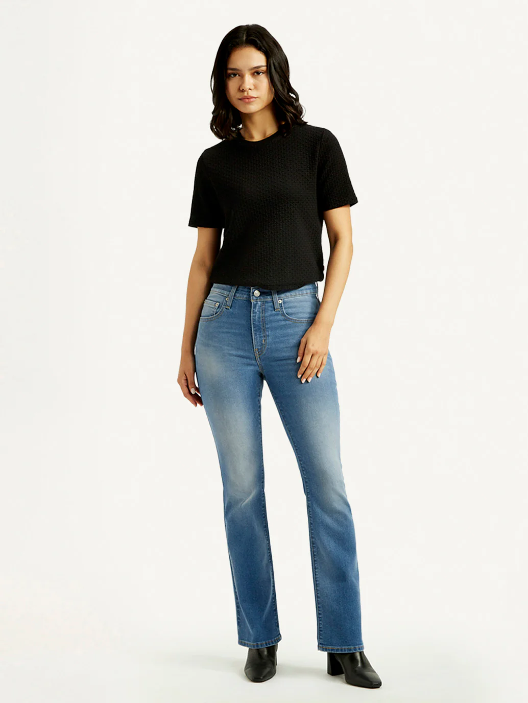 Women's 725 Med Indigo Bootcut Fit High Rise Jeans - Image 2