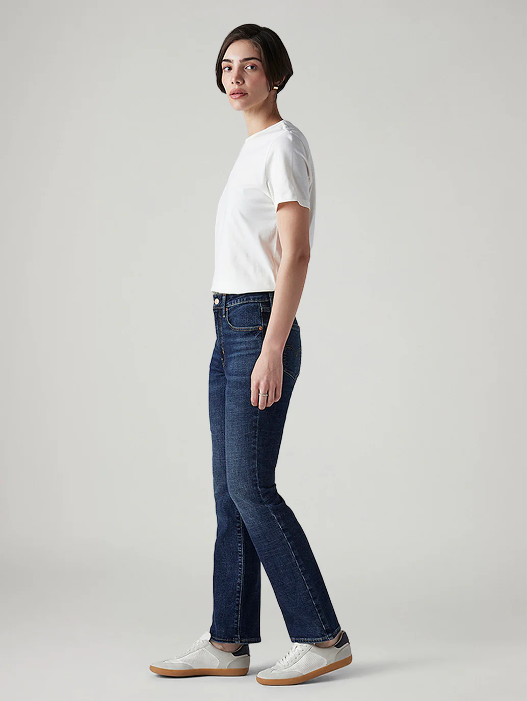 Women's 725 Dark Indigo Bootcut Fit High Rise Jeans - Image 7