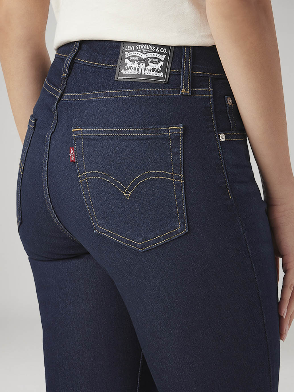 Women's 725 Navy Bootcut Fit High Rise Jeans - Image 5
