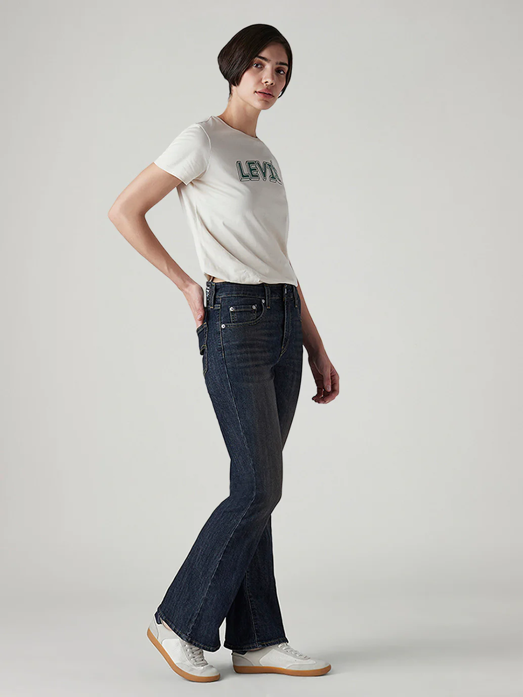 Women's 726 Dark Indigo Flared Fit High Rise Tinted Jeans - Image 7