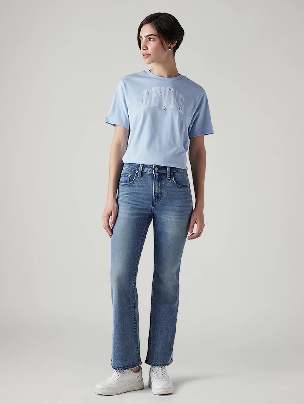 Women's 726 Med Indigo Flared Fit High Rise Jeans - Image 2