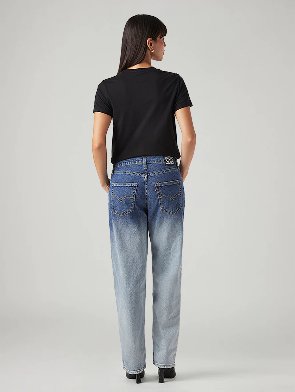 Women's 94 Light Blue Baggy Fit Mid Rise Jeans - Image 4