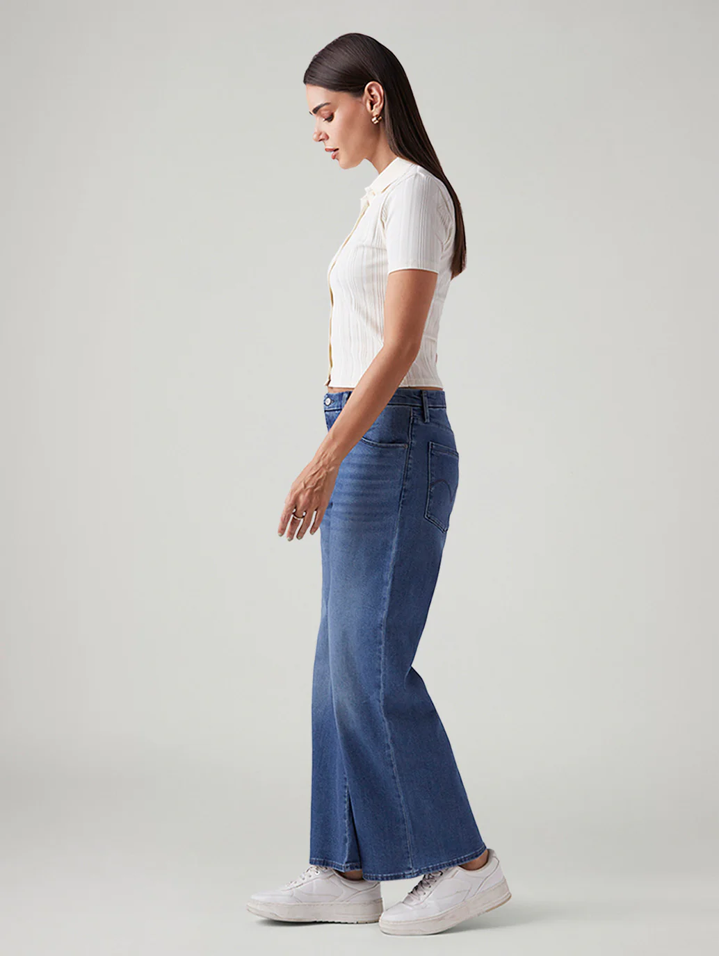 Women's Blue Loose Bootcut Fit Mid Rise Redloop Jeans - Image 6