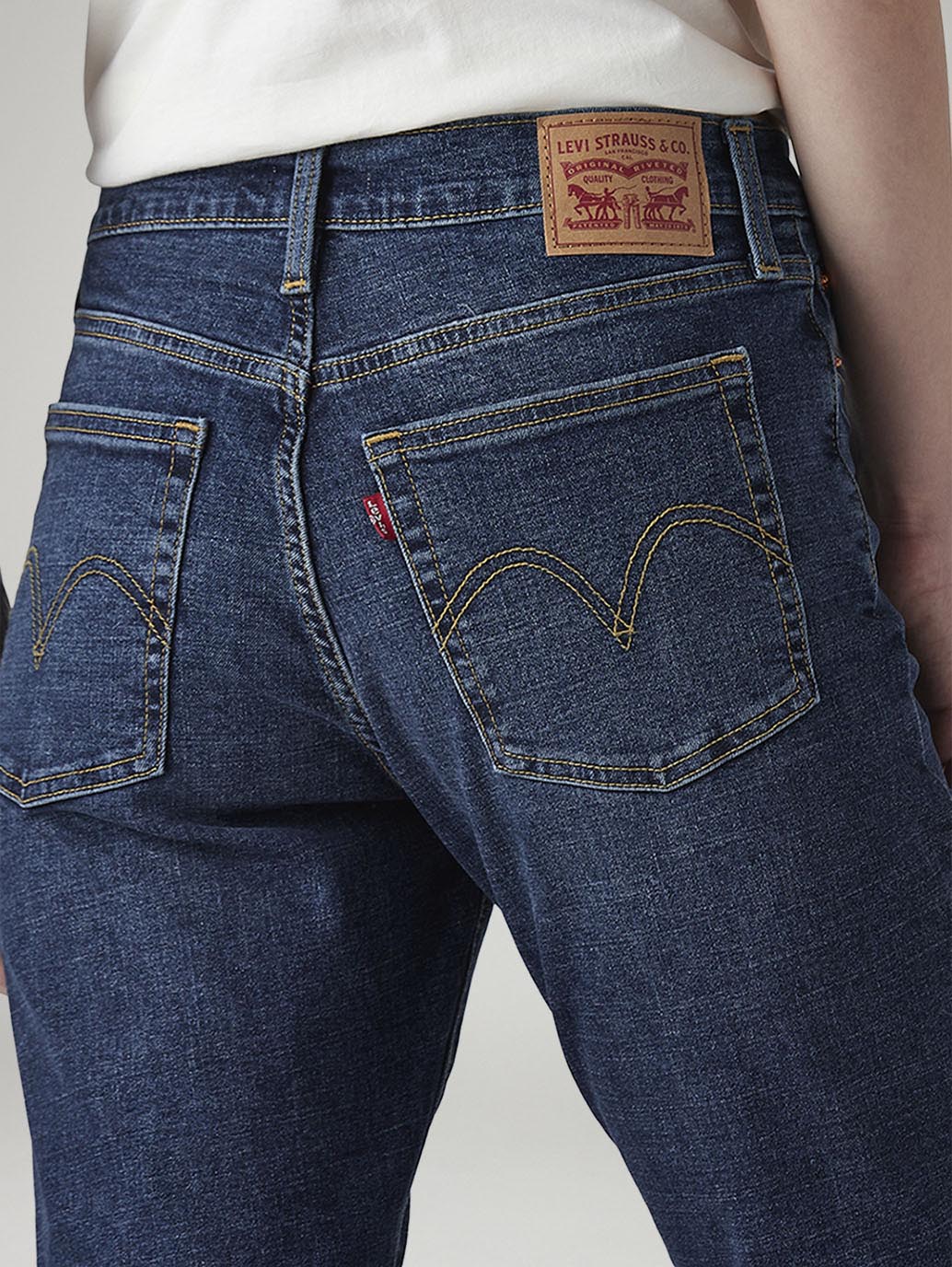 Women's Dark Indigo Wedgie Slim Fit Mid Rise Jeans - Image 5
