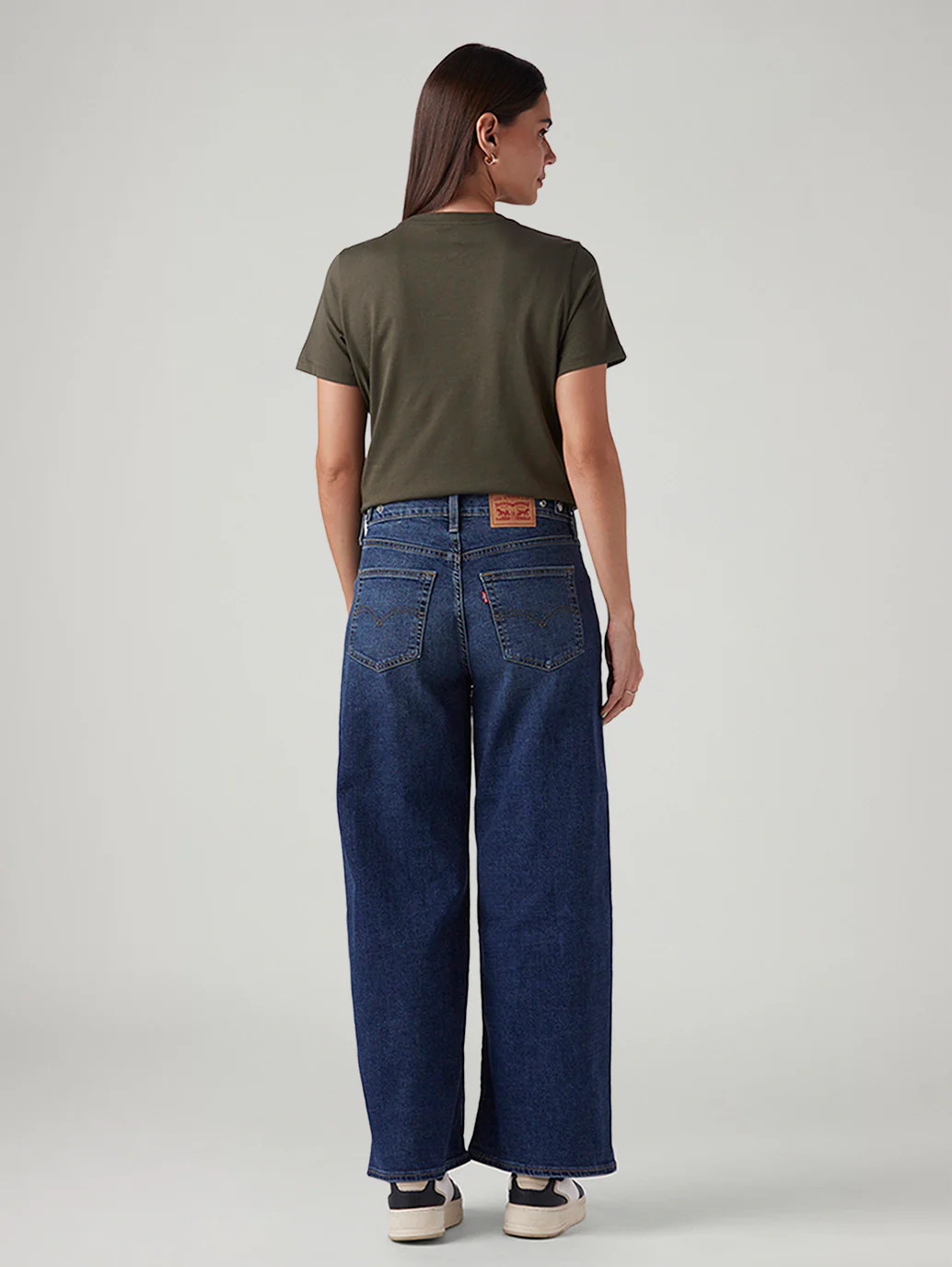 Women's Blue Wide Leg Fit Mid Rise Cinched Jeans - Image 4