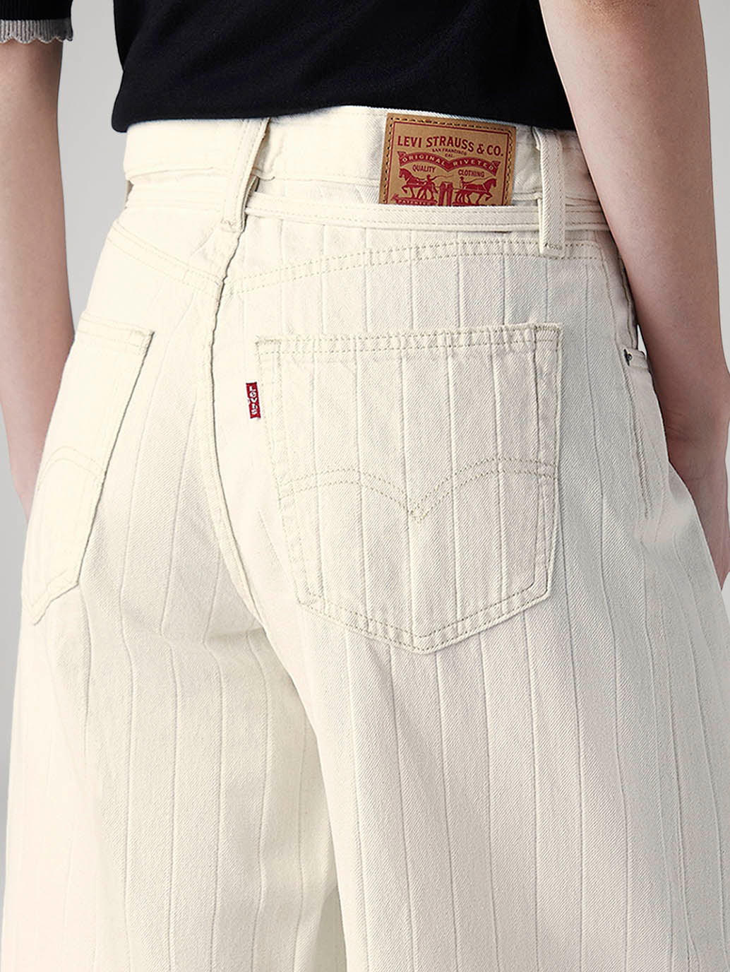 Women's Cream XL Straight Loose Fit Mid Rise Jeans - Image 6